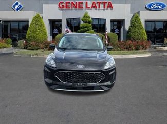 Used 2022 Ford Escape SE w/ Cold Weather Package video 2