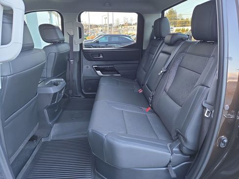 Used 2023 Toyota Tundra Limited image 15