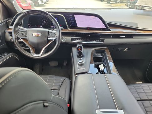 Certified 2024 Cadillac Escalade ESV Premium Luxury Platinum AWD/4WD image 13