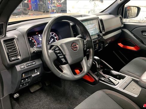 Used 2023 Nissan Frontier PRO-4X w/ Pro Convenience Package AWD/4WD image 16