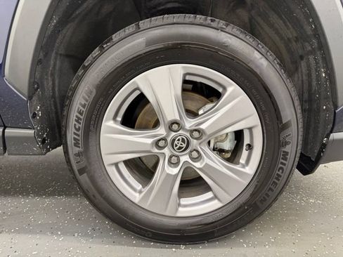 Certified 2025 Toyota RAV4 XLE AWD/4WD image 22