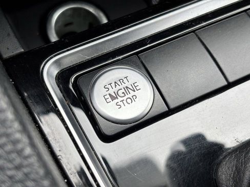 Used 2016 Volkswagen Jetta SEL image 24