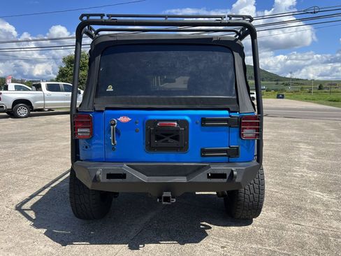 Used 2016 Jeep Wrangler Unlimited Sport w/ Quick Order Package 24S image 19