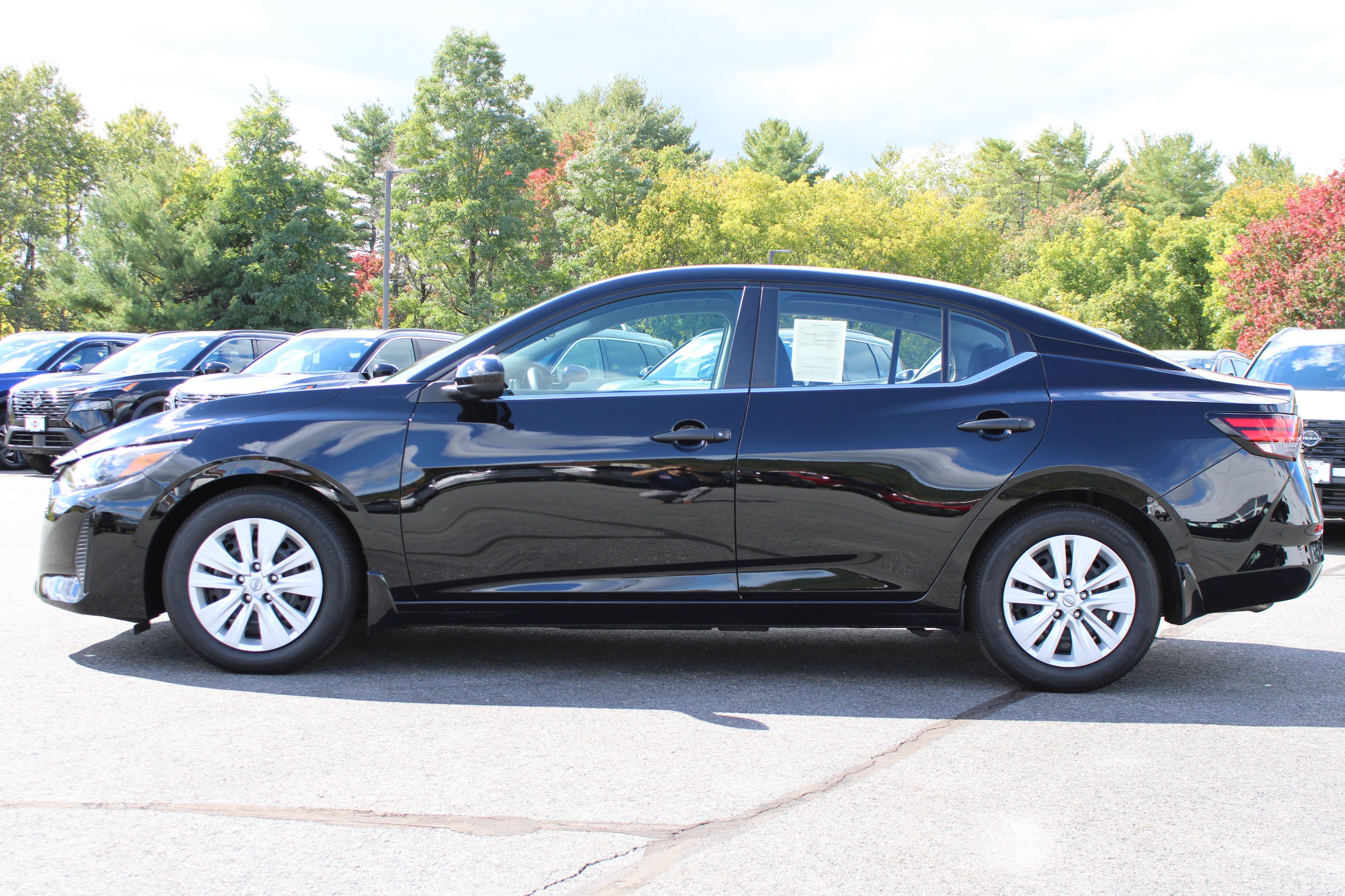 Used 2025 Nissan Sentra S FWD image 11