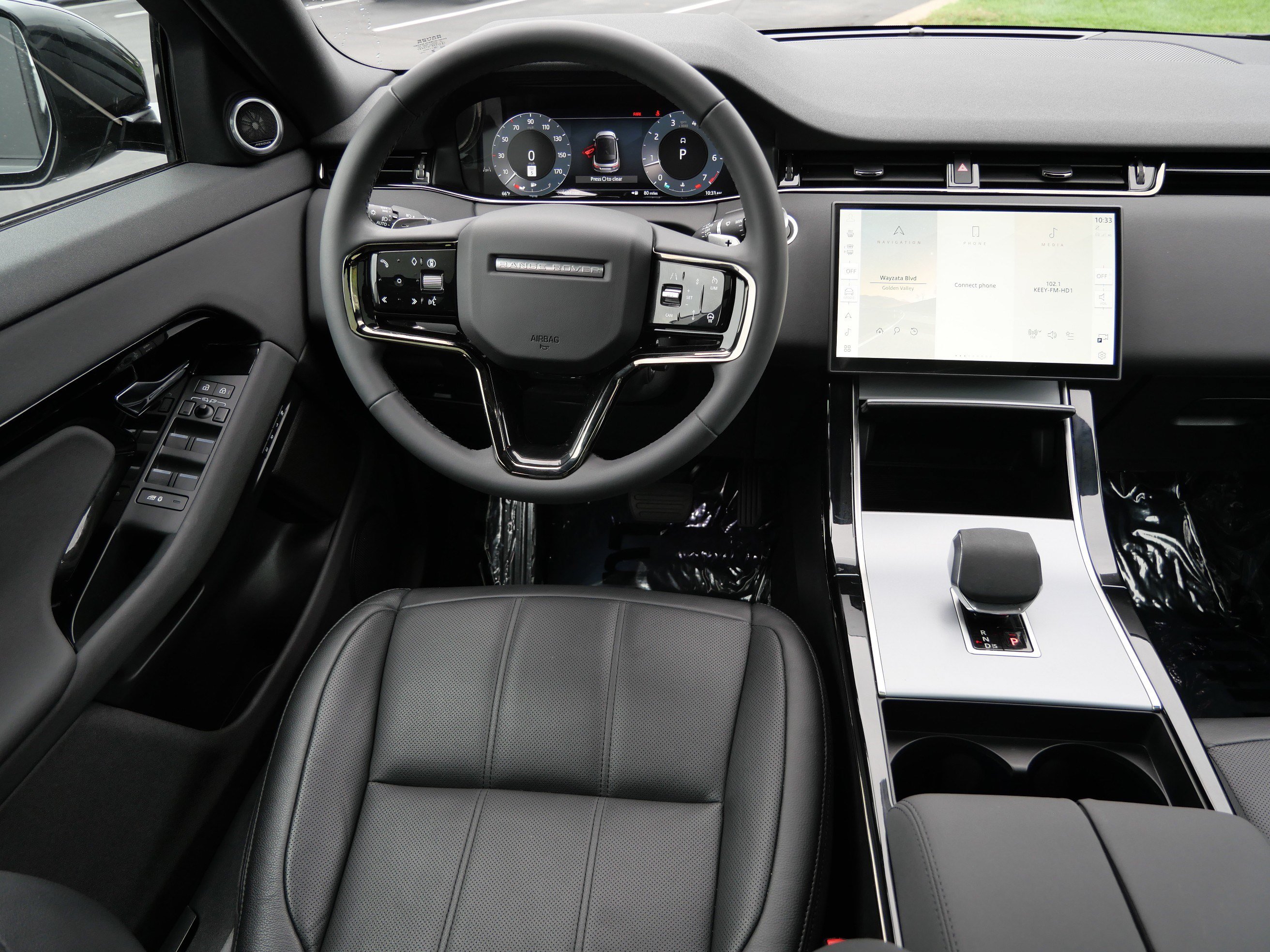 Used 2025 Land Rover Range Rover Evoque S AWD/4WD image 18