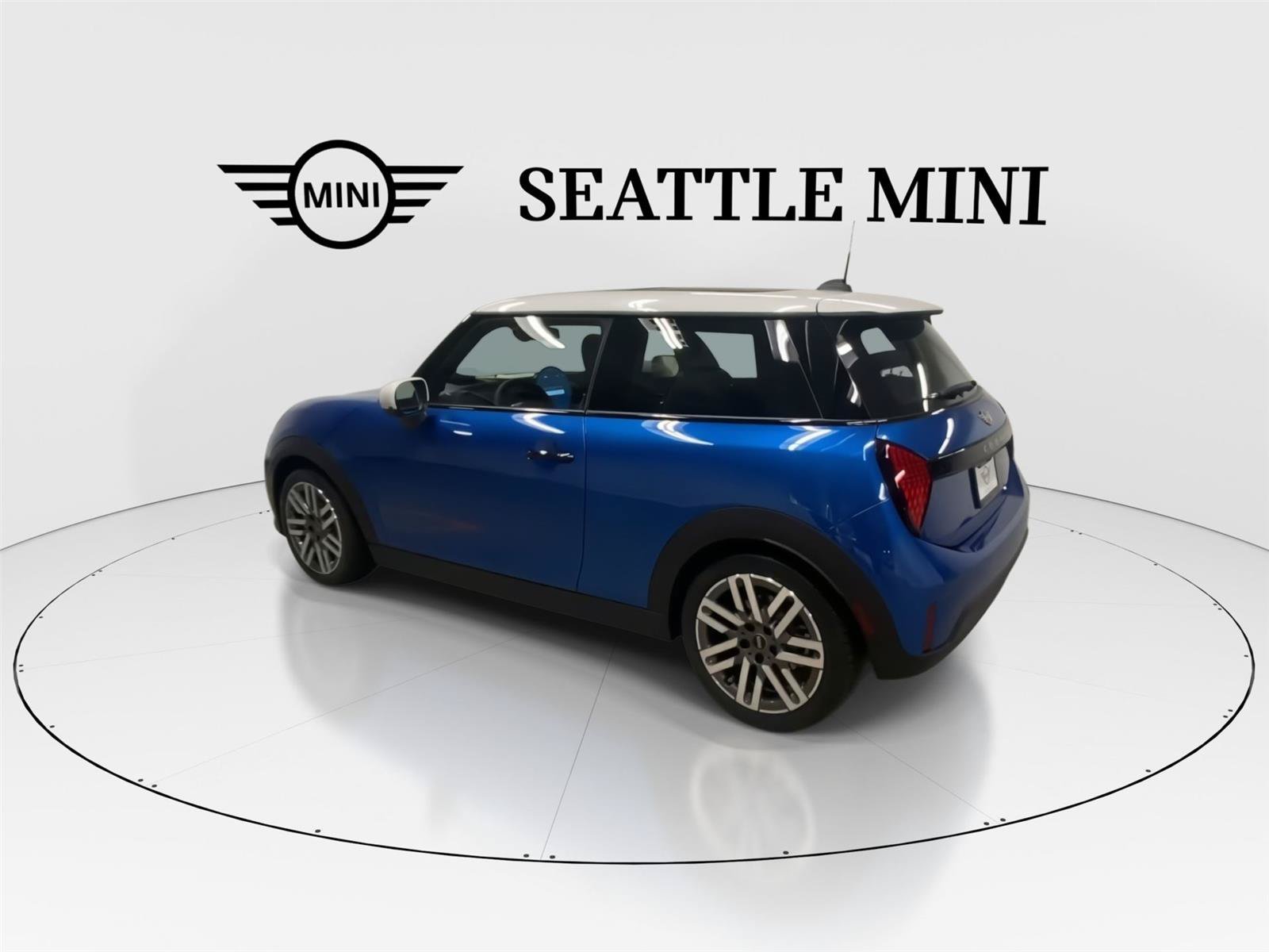 New 2026 MINI Cooper 2-Door Hardtop FWD image 8