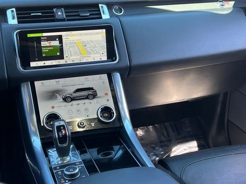 Used 2022 Land Rover Range Rover Sport SVR image 28