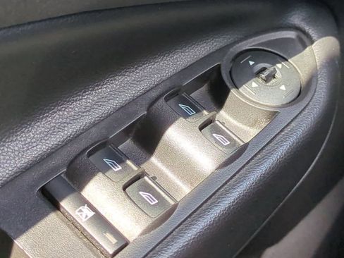 Used 2014 Ford Escape SE FWD image 29