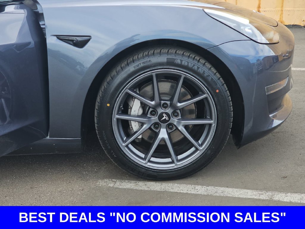Used 2023 Tesla Model 3 Standard Range RWD image 40