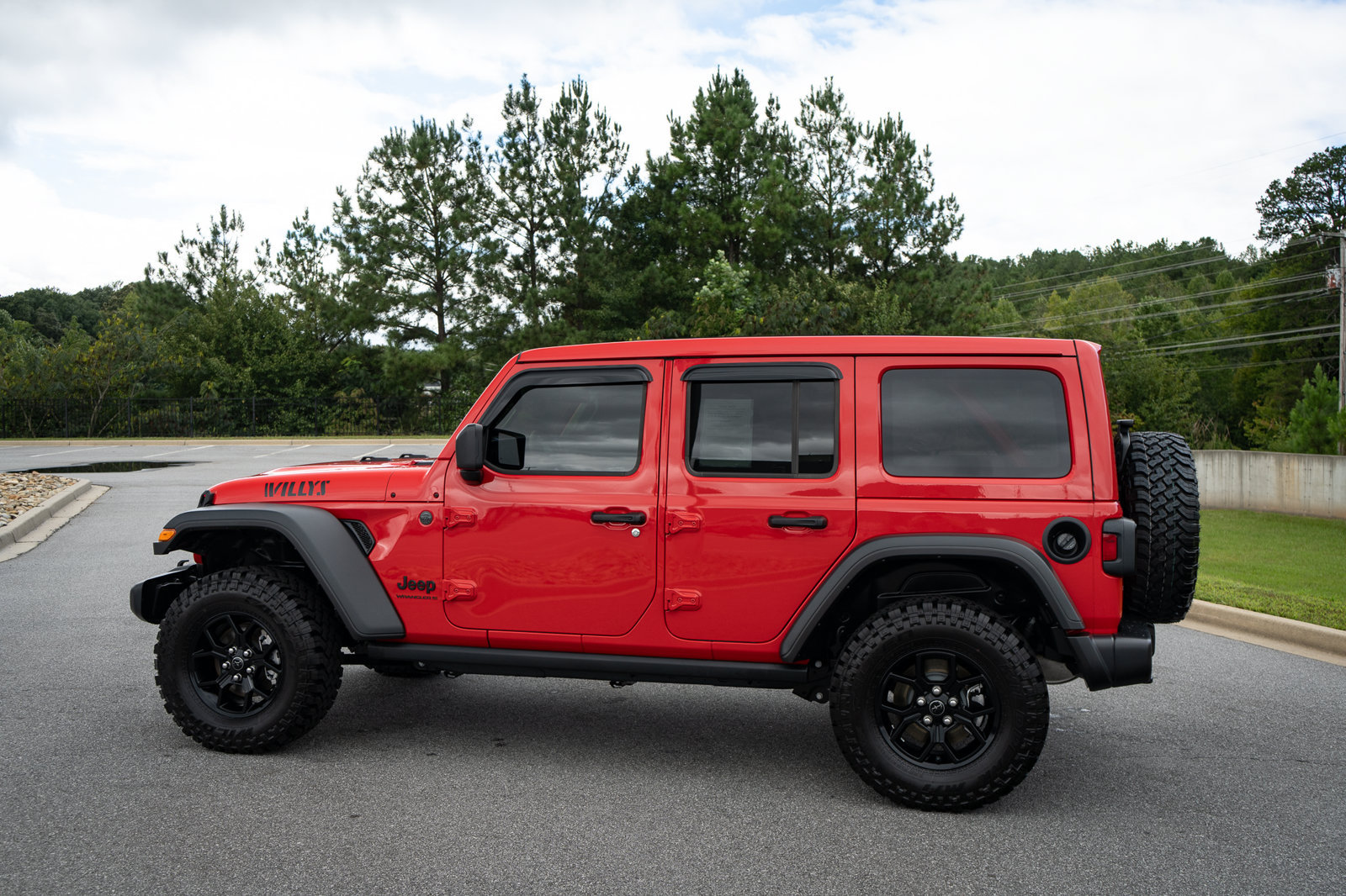 Used 2026 Jeep Wrangler Unlimited Sport AWD/4WD image 7
