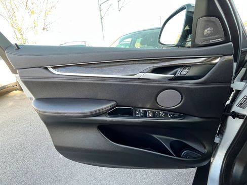 Used 2019 BMW X6 sDrive35i image 7