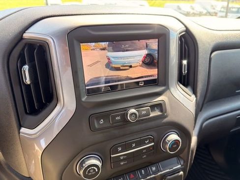 Used 2025 Chevrolet Silverado 2500 Custom w/ Custom Convenience Package image 2