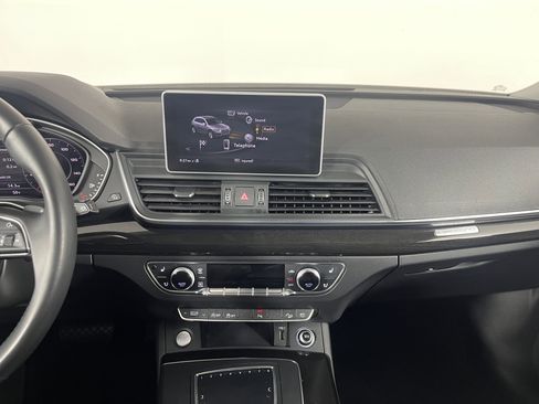 Used 2018 Audi Q5 Prestige w/ Prestige Package image 43