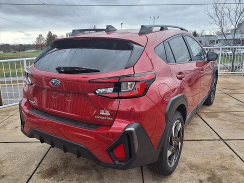 Certified 2025 Subaru Crosstrek 2.5i Limited w/ Crosstrek Mirror Package image 4