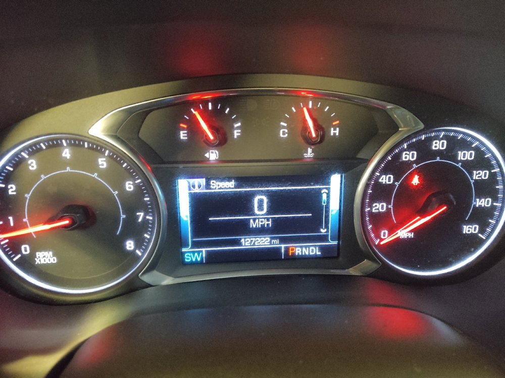 Used 2017 GMC Acadia SLT w/ LPO, Cargo Package FWD image 23