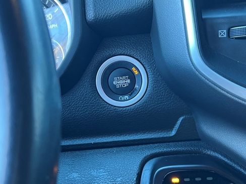 Used 2021 RAM 1500 Big Horn image 22