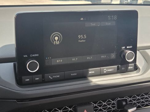 Certified 2024 Honda Accord EX image 24