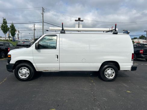 Used 2014 Ford E-250 and Econoline 250 RWD image 9