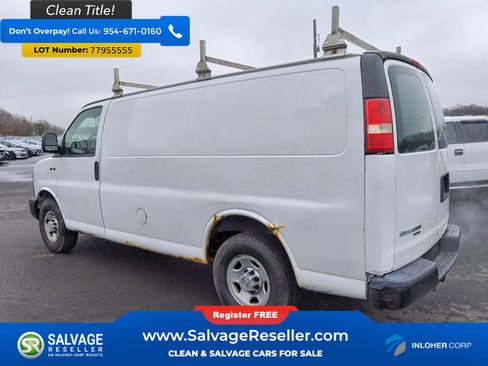 Used 2013 Chevrolet Express 2500 image 3