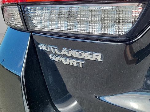 Used 2024 Mitsubishi Outlander Sport AWD image 30