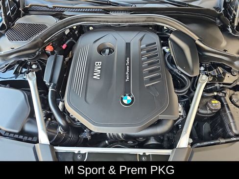 Used 2019 BMW 540i w/ M Sport Package RWD image 13