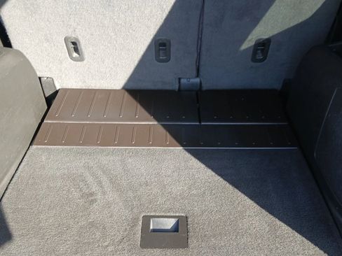 Used 2015 GMC Terrain SLE image 18