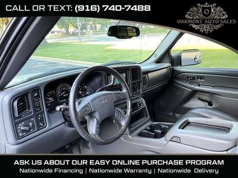 Used 2005 GMC Sierra 2500 SLT w/ Heavy-Duty Power Package AWD/4WD image 19