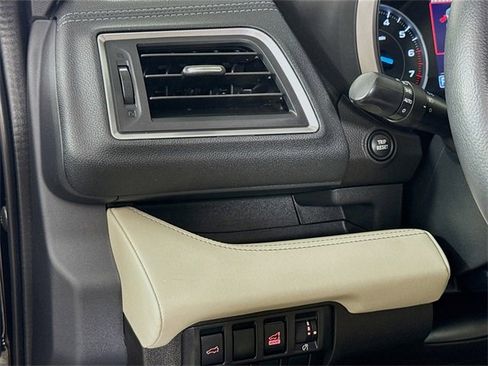 Used 2019 Subaru Ascent Limited image 20