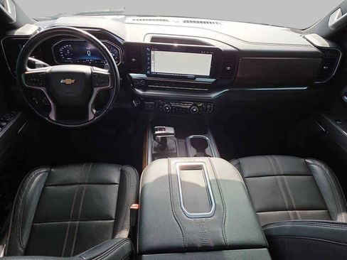 Used 2022 Chevrolet Silverado 1500 High Country w/ High Country Premium Package image 11