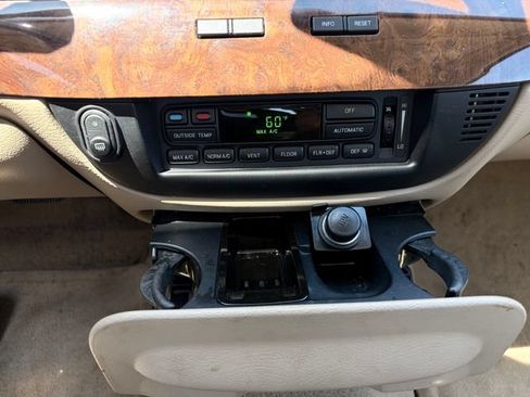 Used 2009 Mercury Grand Marquis LS RWD image 11
