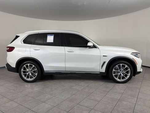 Used 2023 BMW X5 xDrive45e w/ Executive Package AWD/4WD image 8