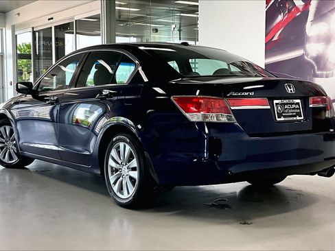Used 2011 Honda Accord EX-L image 4