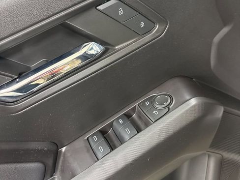 Used 2024 GMC Canyon Elevation w/ Convenience Package image 17