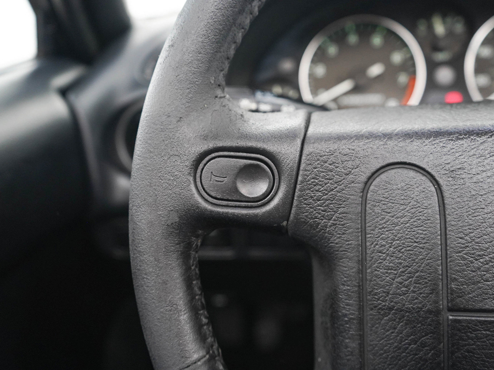 Used 1994 MAZDA MX-5 Miata RWD image 20