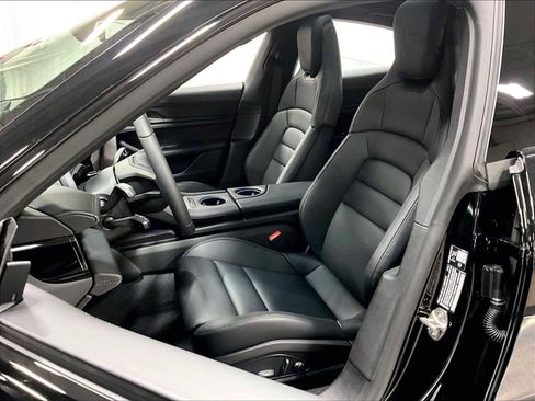 New 2026 Porsche Taycan image 5