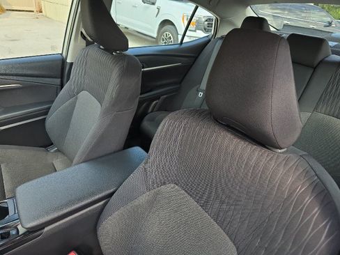 Used 2025 Toyota Camry LE FWD image 19