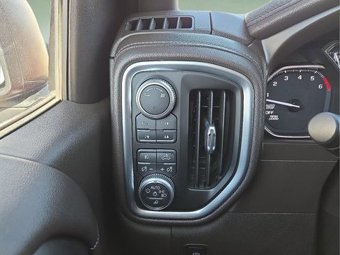 Certified 2019 GMC Sierra 1500 SLT w/ Driver Alert Package I image 20