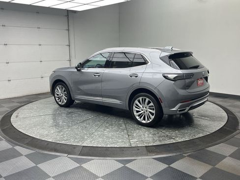 Certified 2025 Buick Envision Avenir AWD/4WD image 2