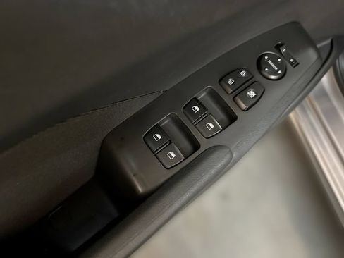 Used 2022 Hyundai Accent SE FWD image 16
