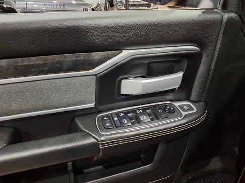 Used 2020 RAM 2500 Big Horn w/ Towing Technology Group image 14