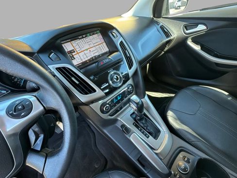 Used 2012 Ford Focus SEL FWD image 27