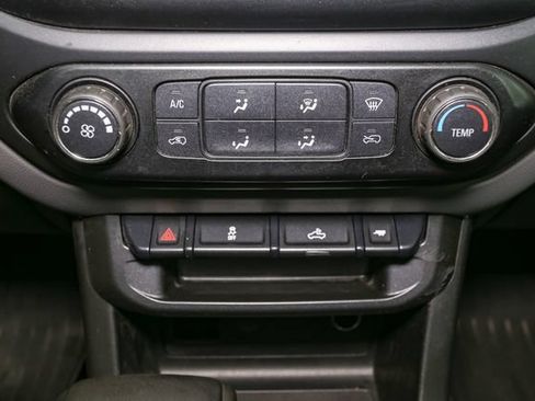 Used 2020 Chevrolet Colorado W/T w/ Custom Special Edition AWD/4WD image 21