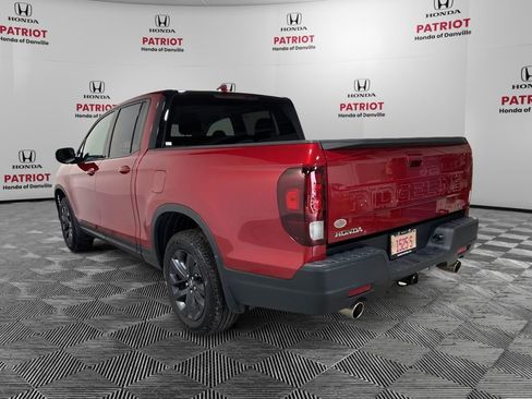 Used 2024 Honda Ridgeline Sport image 6