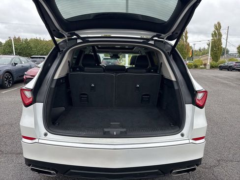 Used 2023 Acura MDX SH-AWD image 4