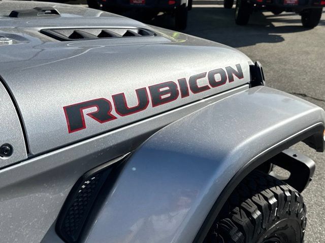 Used 2018 Jeep Wrangler Unlimited Rubicon AWD/4WD image 12