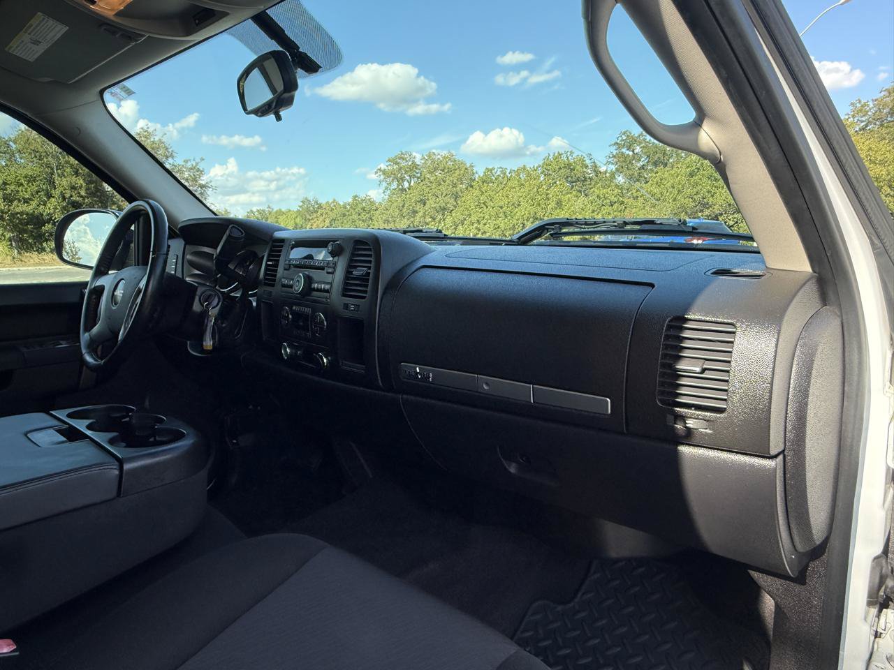 Used 2010 GMC Sierra 1500 SLE w/ Texas Edition RWD image 16
