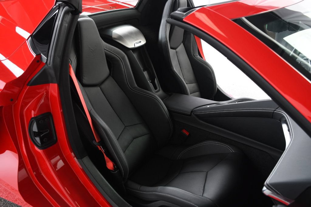 Used 2023 Chevrolet Corvette Stingray Preferred Conv w/ Z51 Performance Package RWD image 37