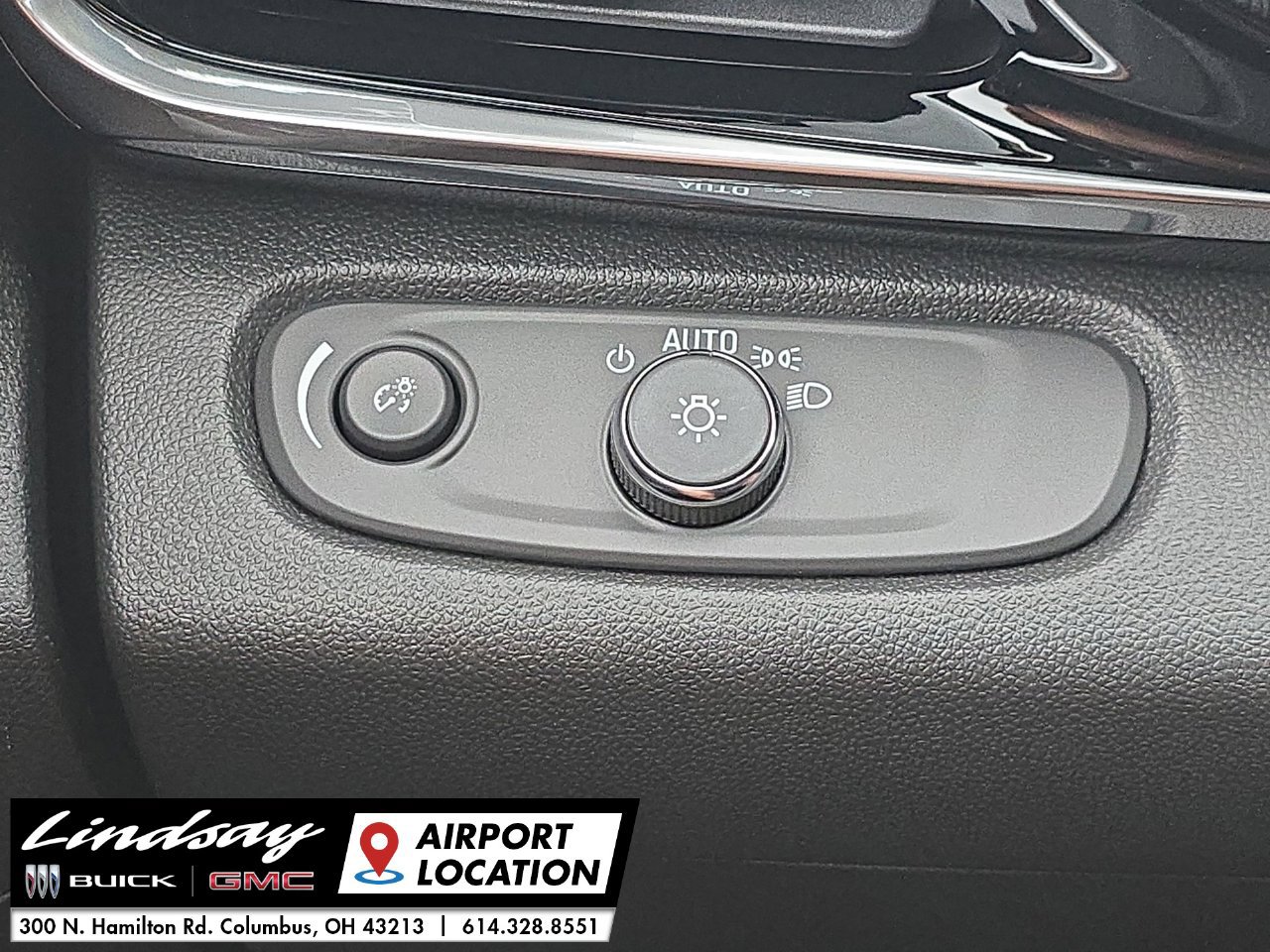 New 2026 Buick Envista Sport Touring w/ Convenience I Package FWD image 18