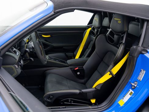 Certified 2025 Porsche 718 Boxster Spyder RS image 5