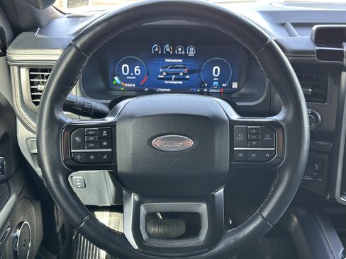 Used 2024 Ford Expedition Max Platinum image 46